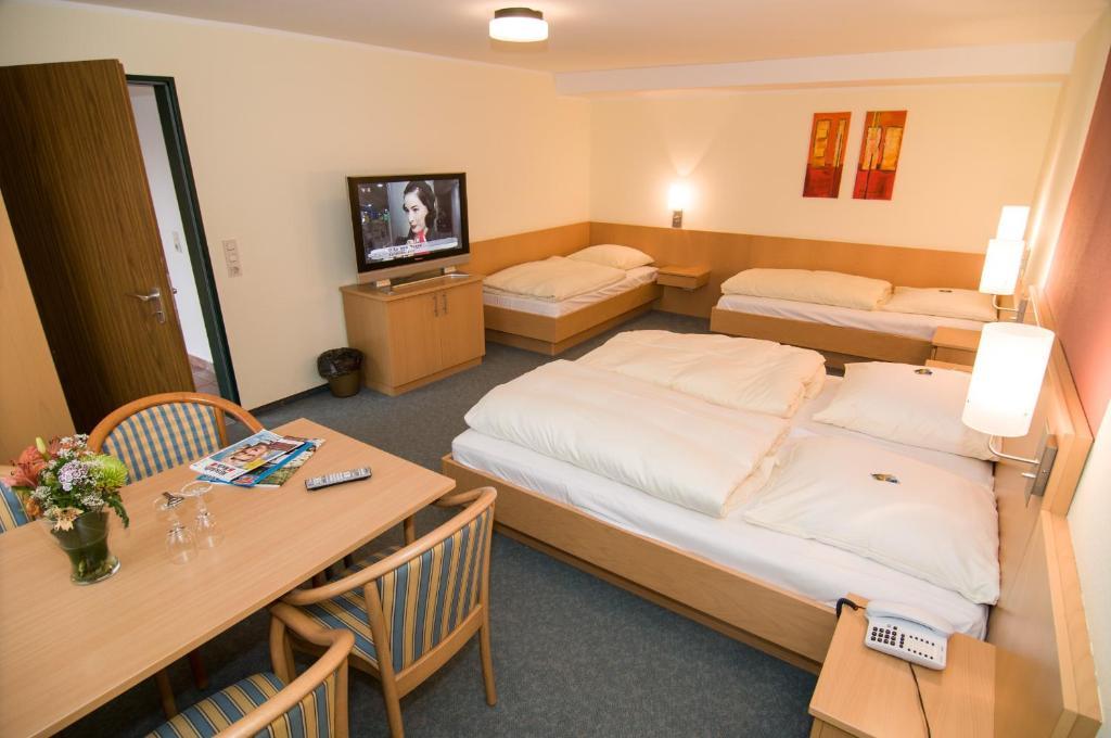 Hellers Krug Hotel 3*